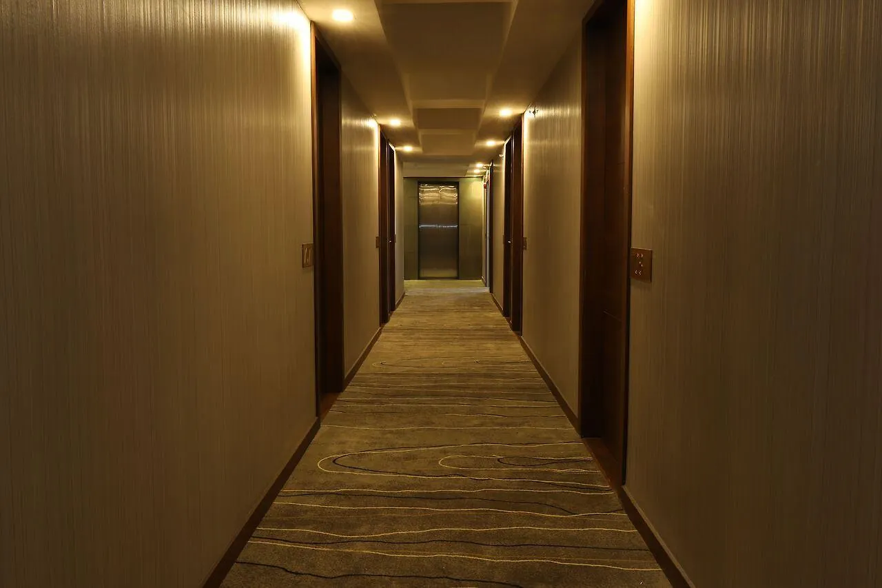 Ramada Encore By Wyndham Makati Makati City Hotel