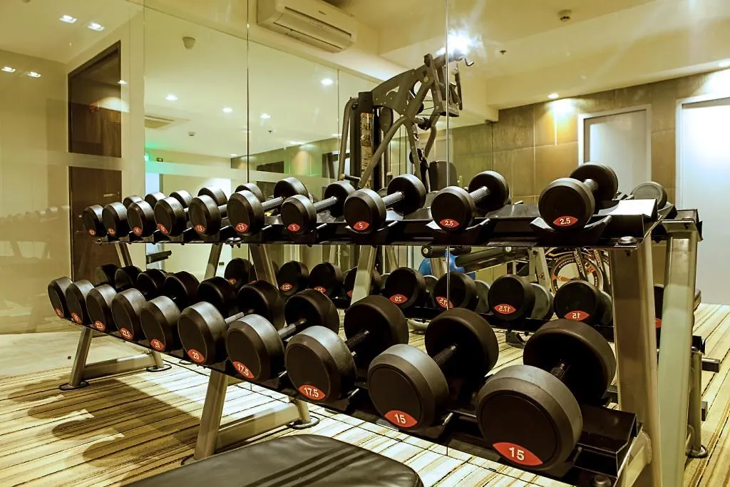Ramada Encore By Wyndham Makati Makati City Hotel